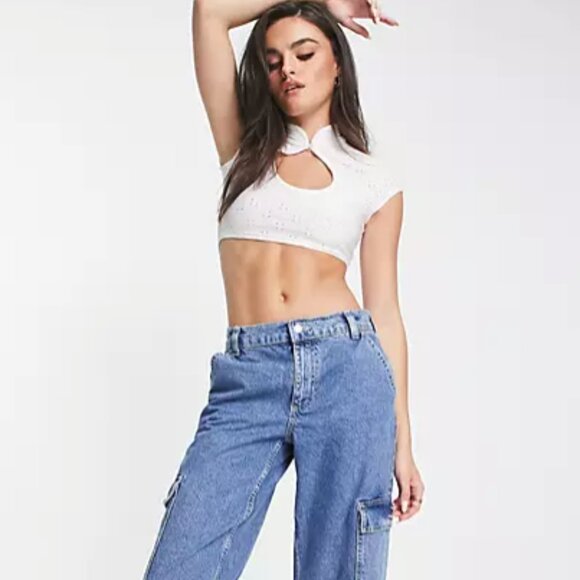 NWOT ASOS DESIGN Cut Out Top in Broderie Lace in White - Picture 3 of 3